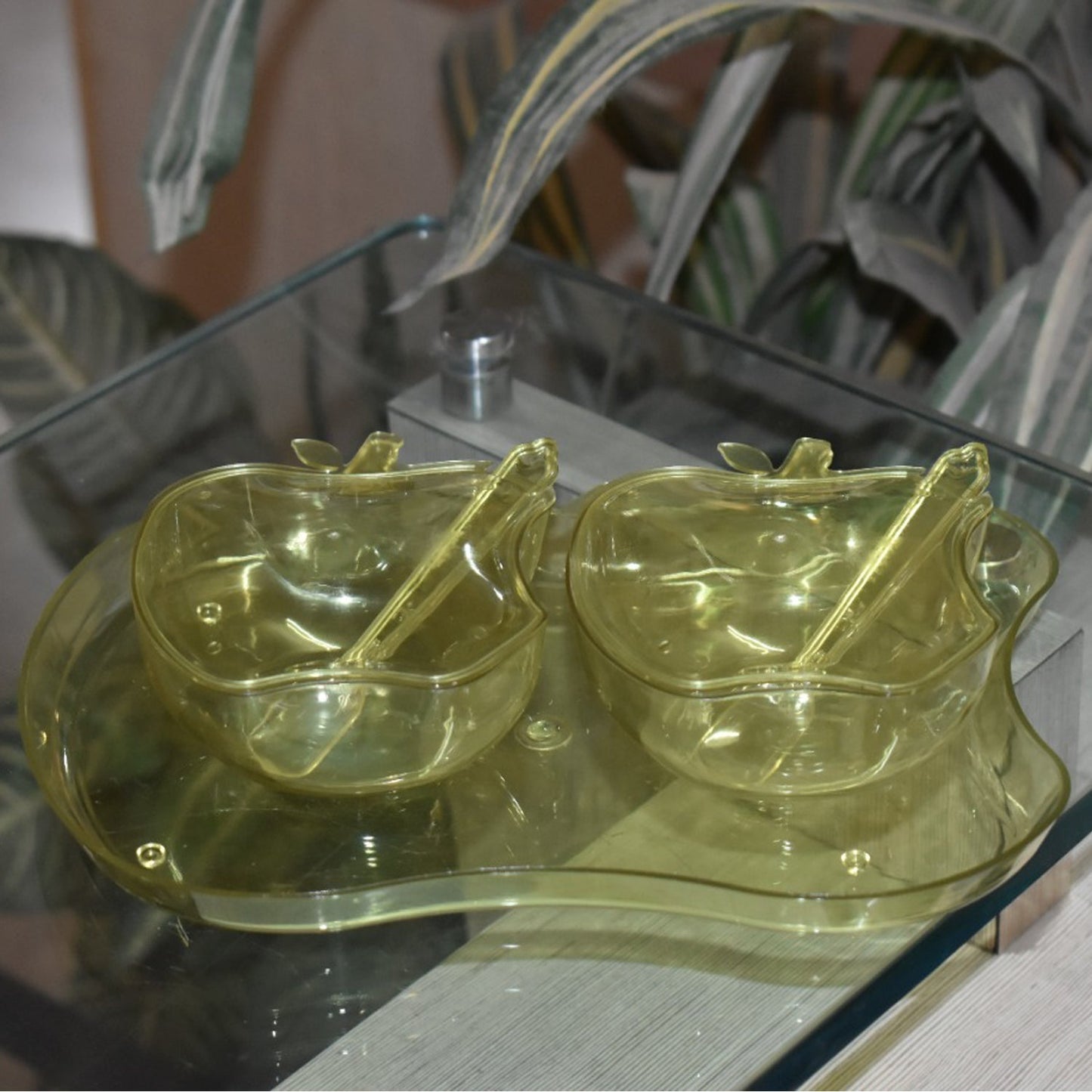 2752 Apple Shape Tray Bowl Used For Serving Snacks And Various Food Stuffs. - Chestore