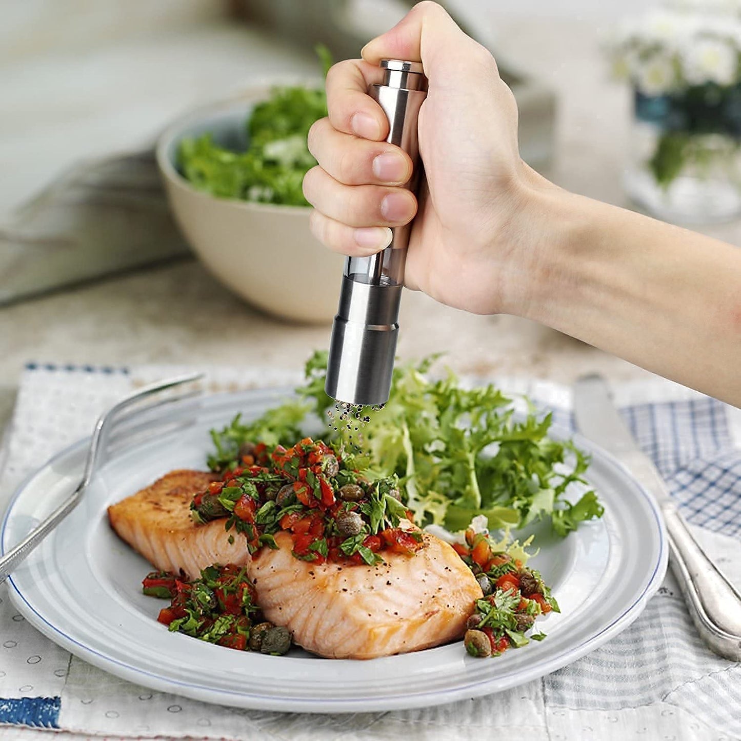 Stainless Steel Thumb Presser Salt & Pepper Grinder ā One-Handed Spice Mill
