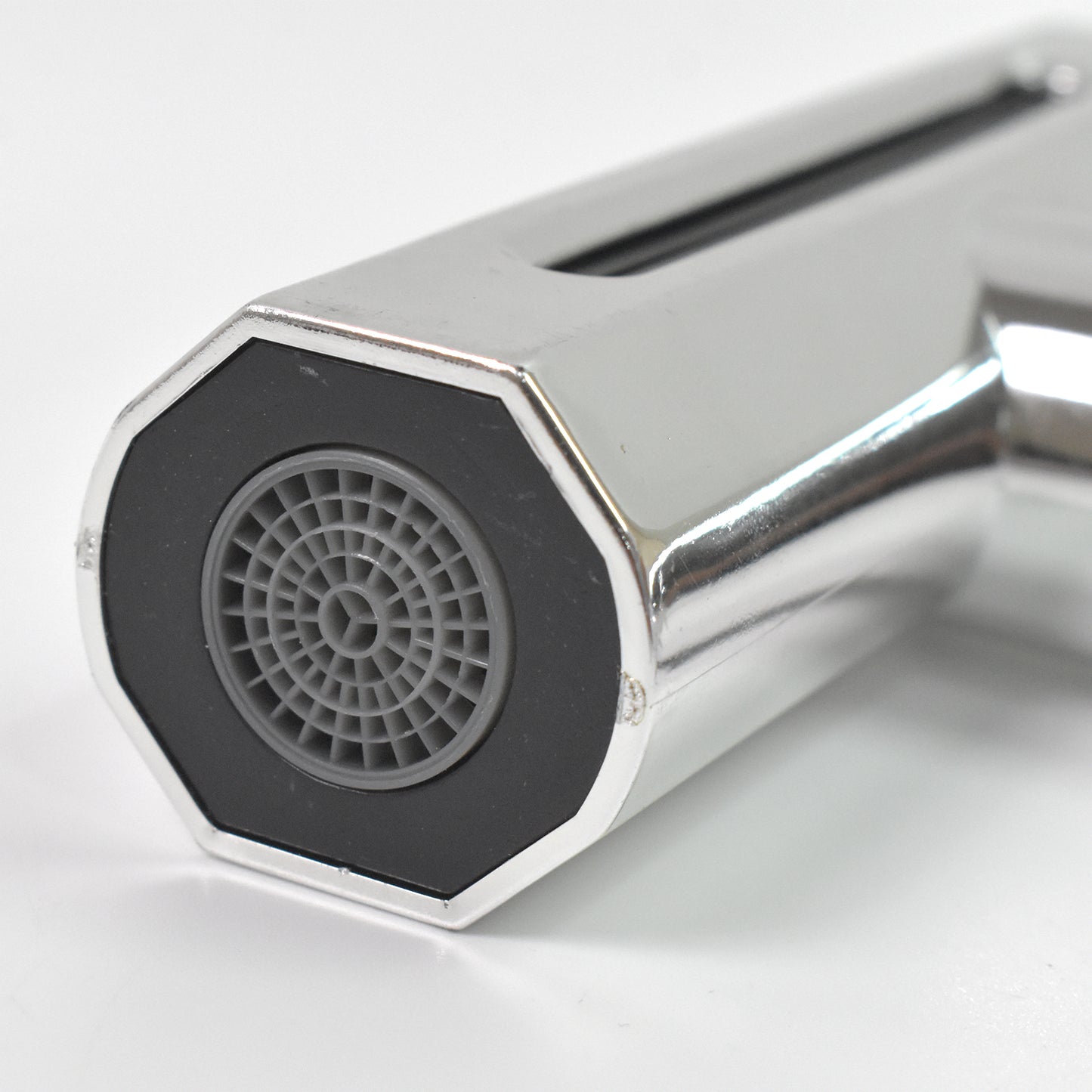 Adjustable High-Pressure Water-Saving Shower Head β Universal Fit πΏ