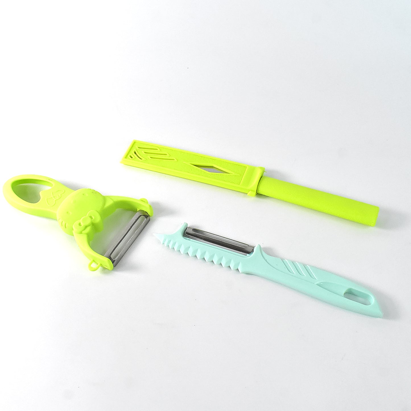 3-Piece Kitchen Vegetable Peeler Set – Sharp, Durable & Easy to Use 🥕🔪