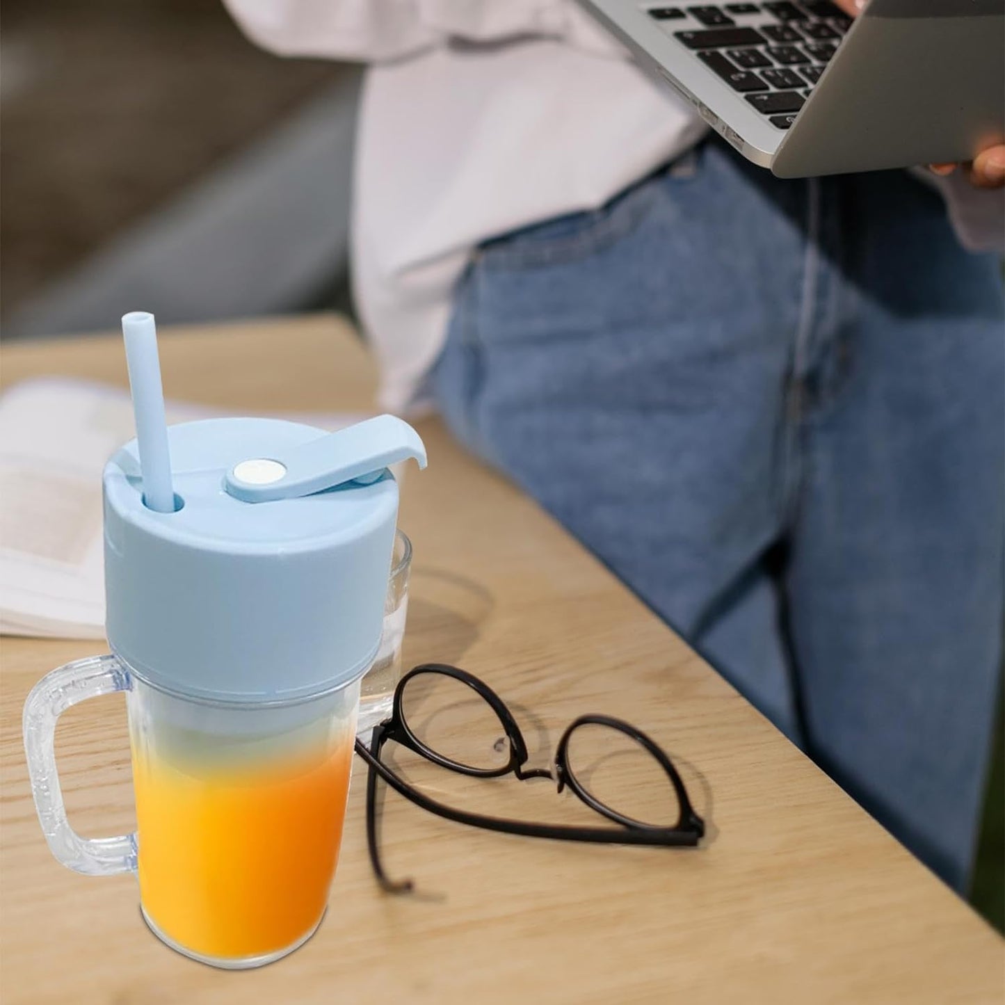 2 - in - 1 Portable USB Rechargeable Crusher Juicer – 340ml - Chestore