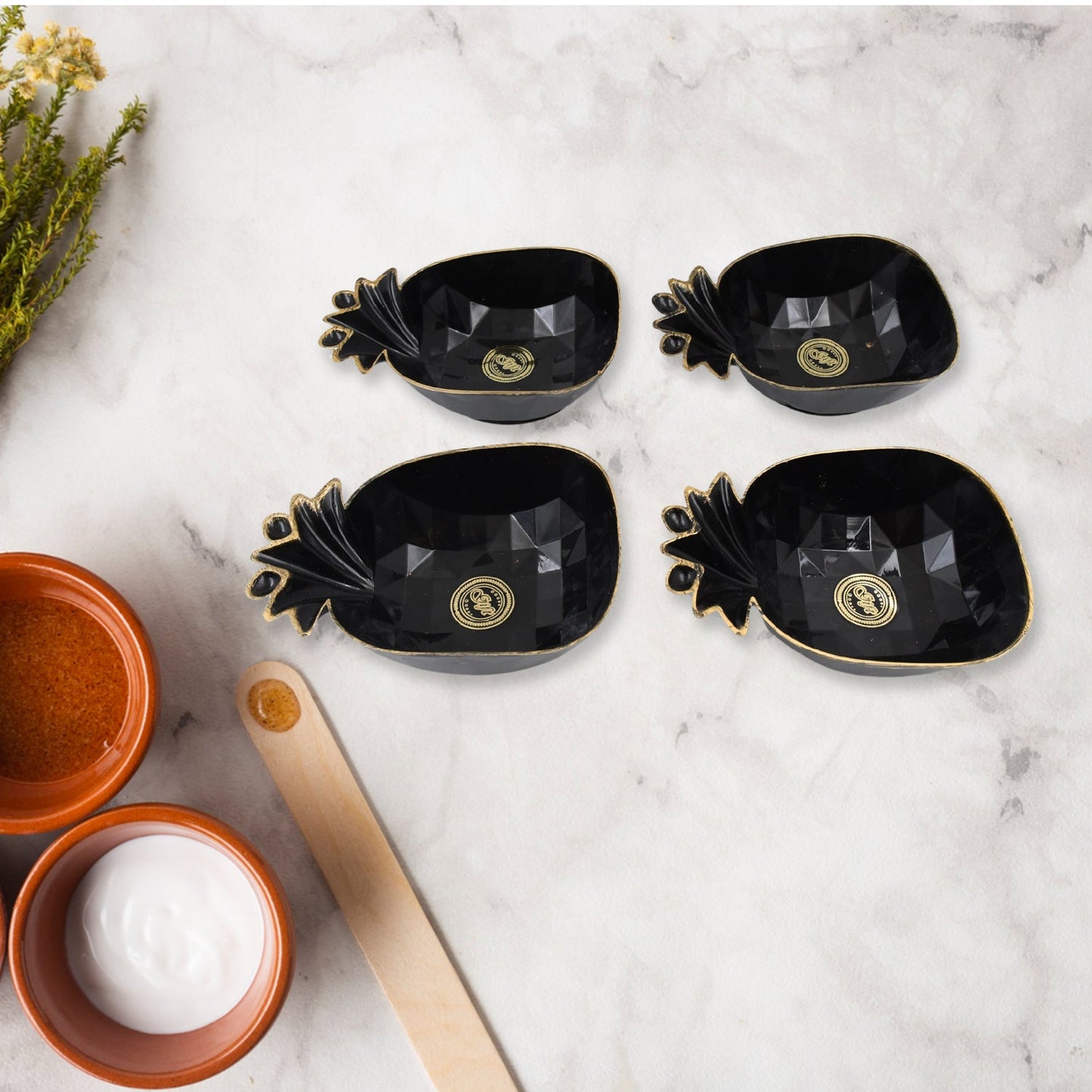 Pine Junction Ceramic Tea Cups & Mug Set with Pineapple-Shaped Serving Bowl – 12-Piece Set
