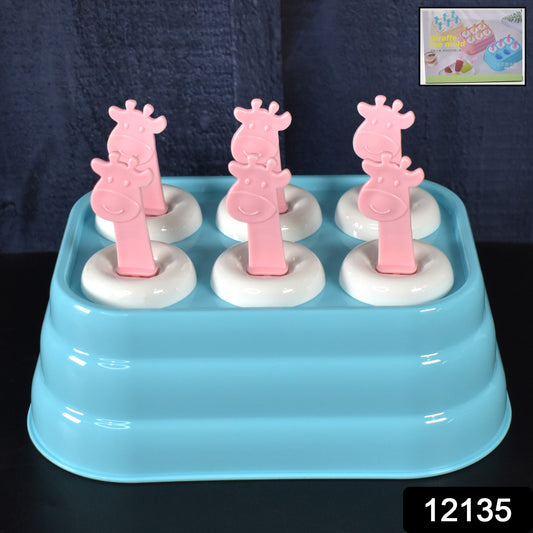 🦒 6-Cavity Giraffe-Shaped Popsicle Molds – Plastic (1 Pc)