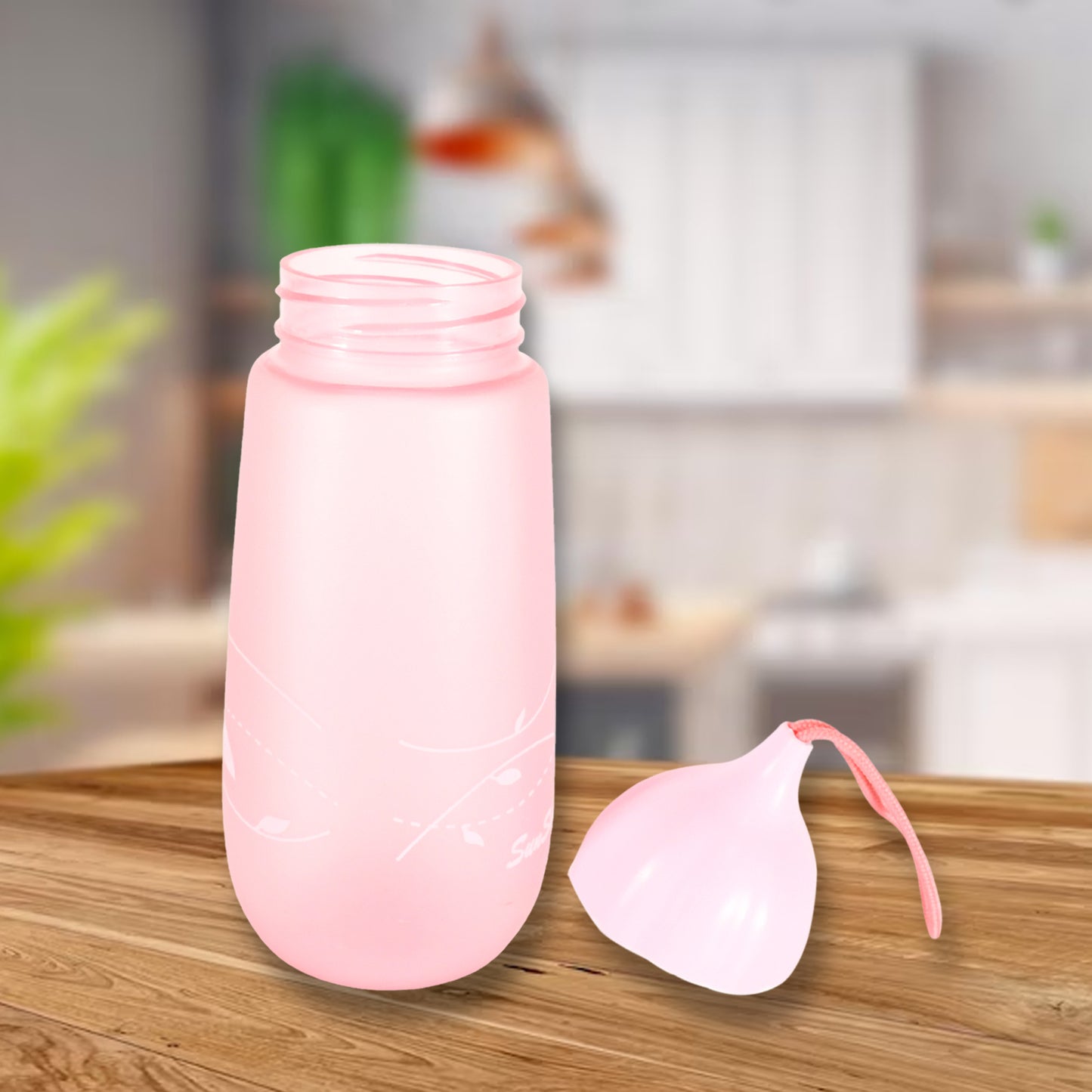 550ml Unique Shape Plastic Water Bottle – Leakproof, BPA-Free & Easy to Carry
