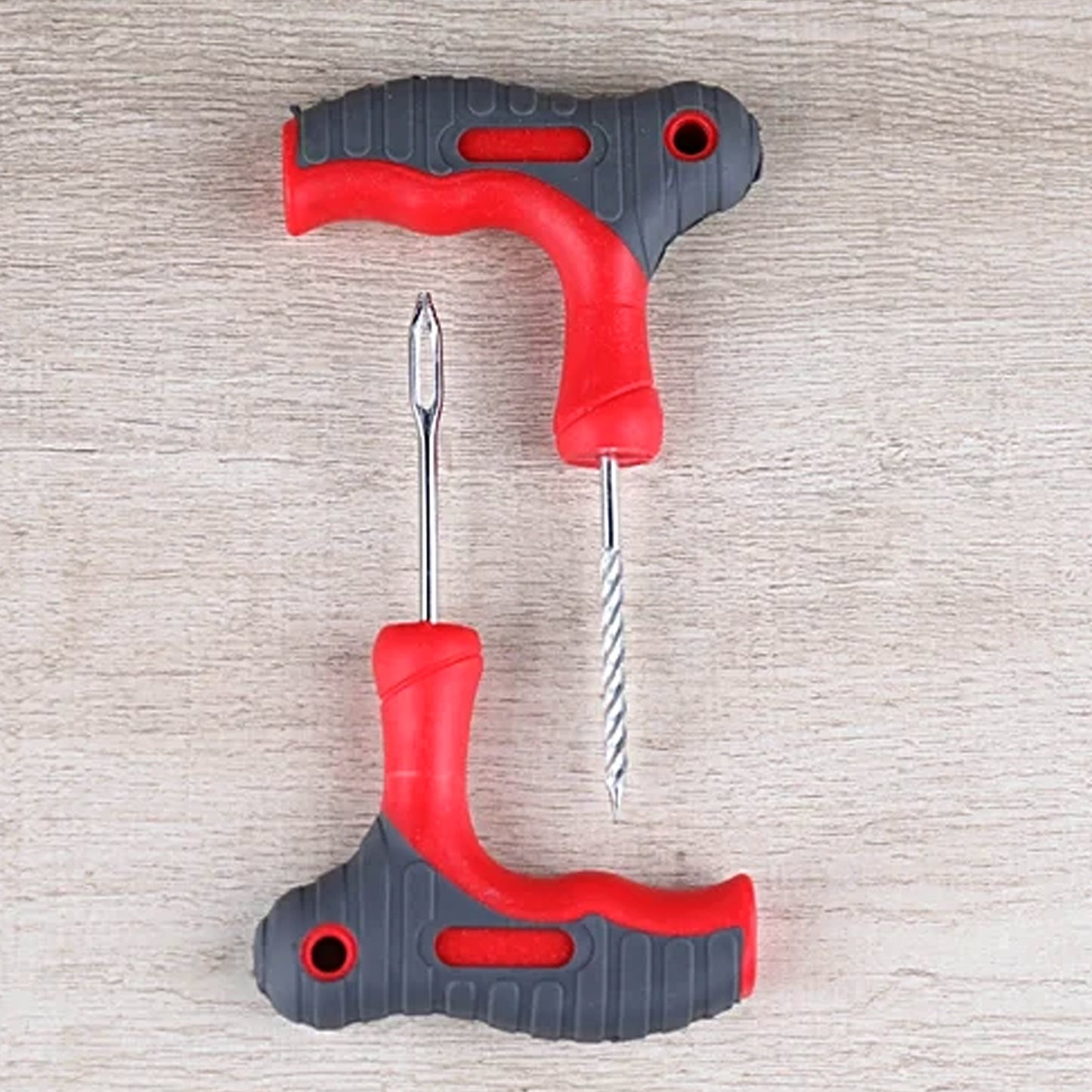 4-in-1 Universal Tubeless Tyre Puncture Repair Kit – Quick Flat Fix Tool Set for Cars & Bikes 🛞🔧🚗