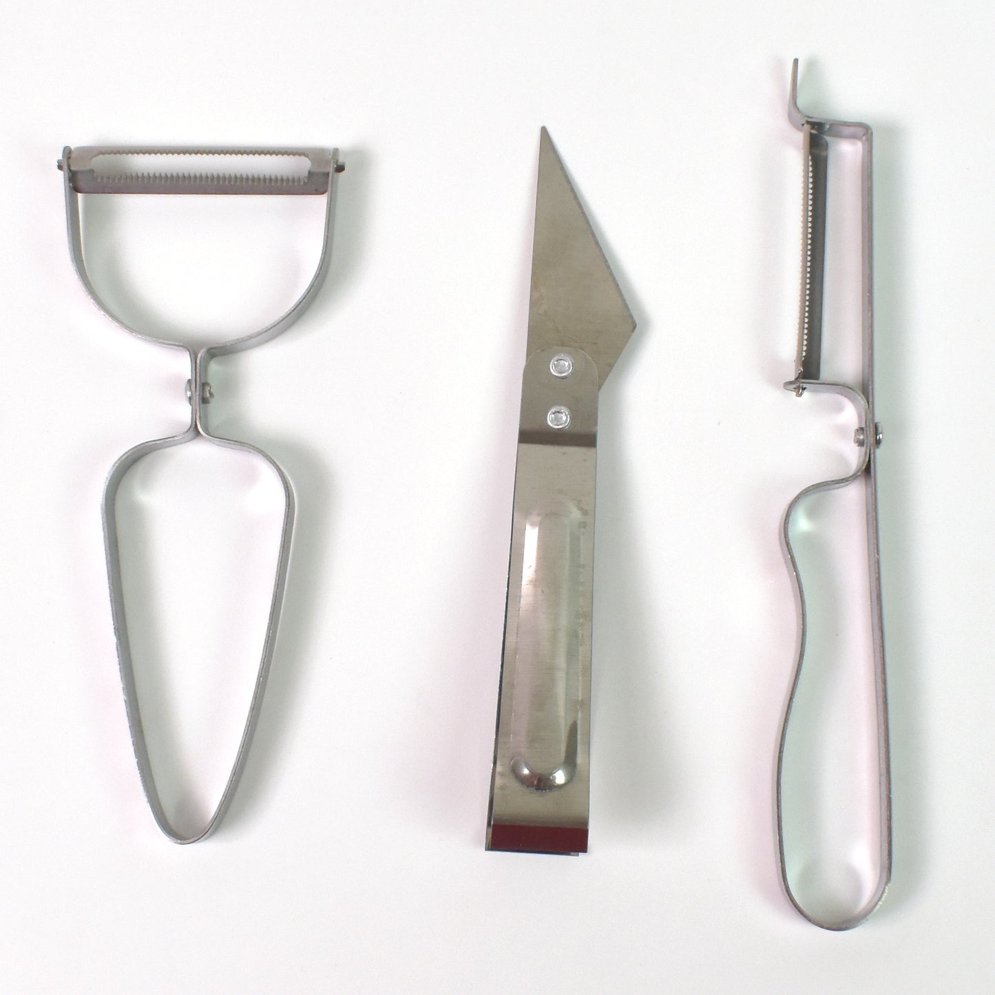 3-in-1 Multifunctional Peeler & Grater Set – Perfect for Fruits & Vegetables