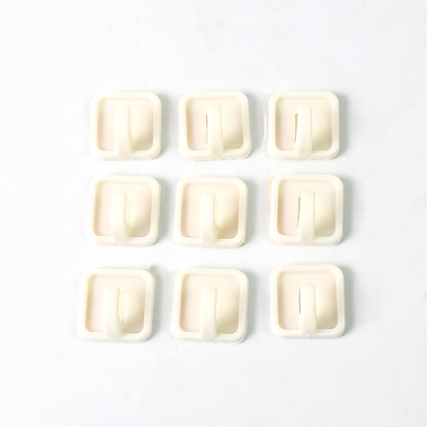 🔩 Strong Adhesive Wall Hooks – 9 Pcs Set for Clothes & More