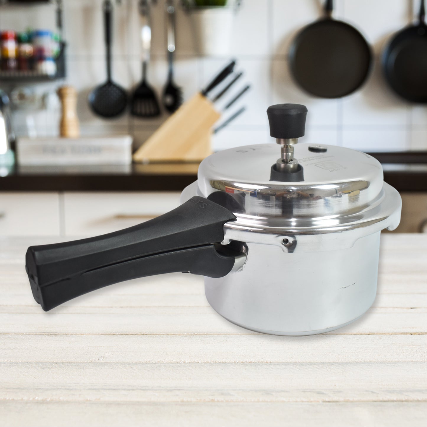 🍲 Aluminium Rays Pearl Pressure Cooker with Outer Lid – 2.5 Litres