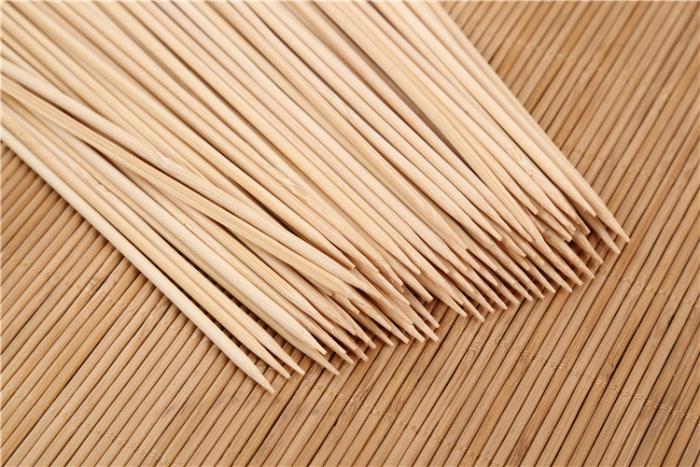 Camping Bamboo BBQ Skewers – 30cm Wooden Shish Kabob Sticks for Grilling