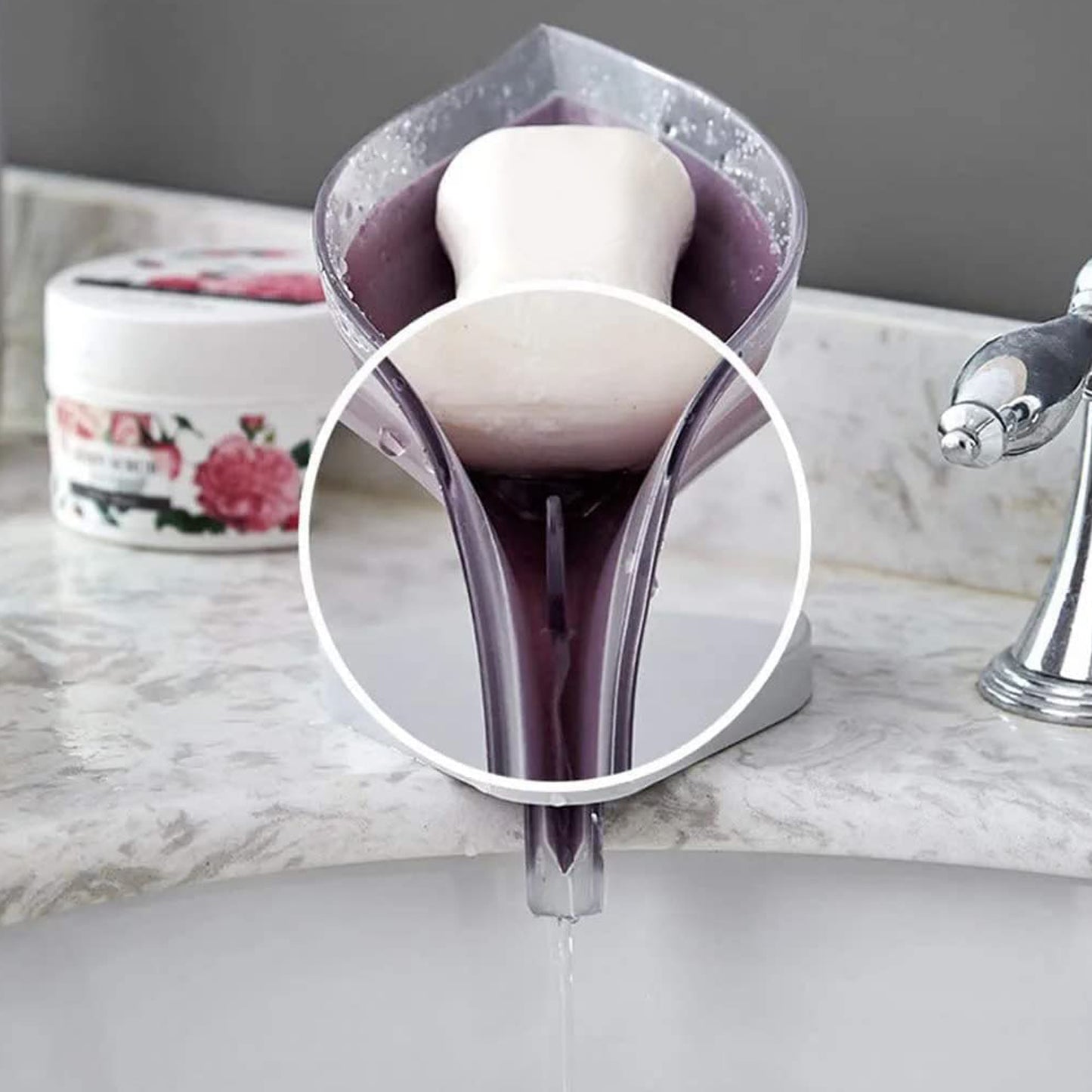 Self-Draining Leaf Soap Tray – Stylish Soap Box with Suction Cup for Bathroom & Kitchen