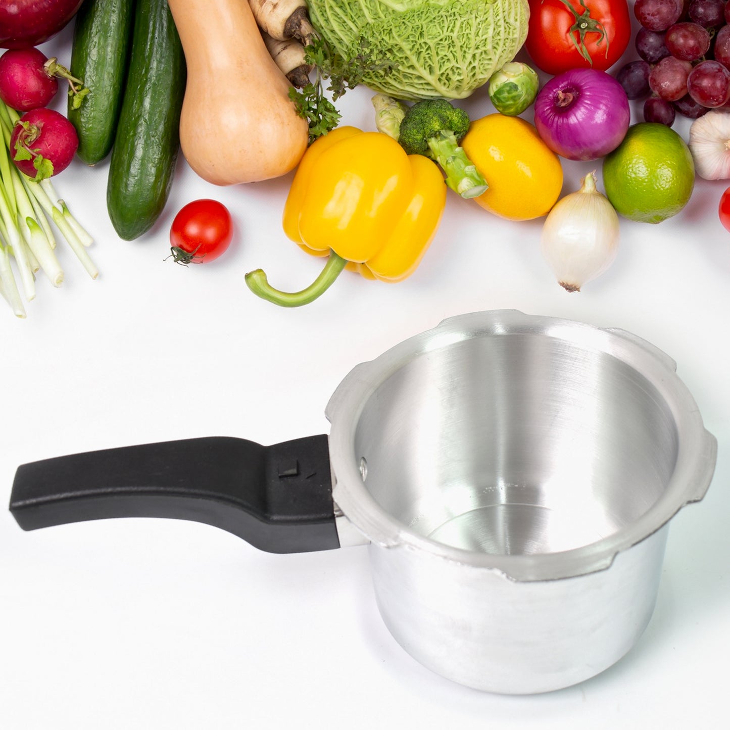 🍲 Aluminium Classic Goldex Pressure Cooker with Outer Lid – 2 Litres
