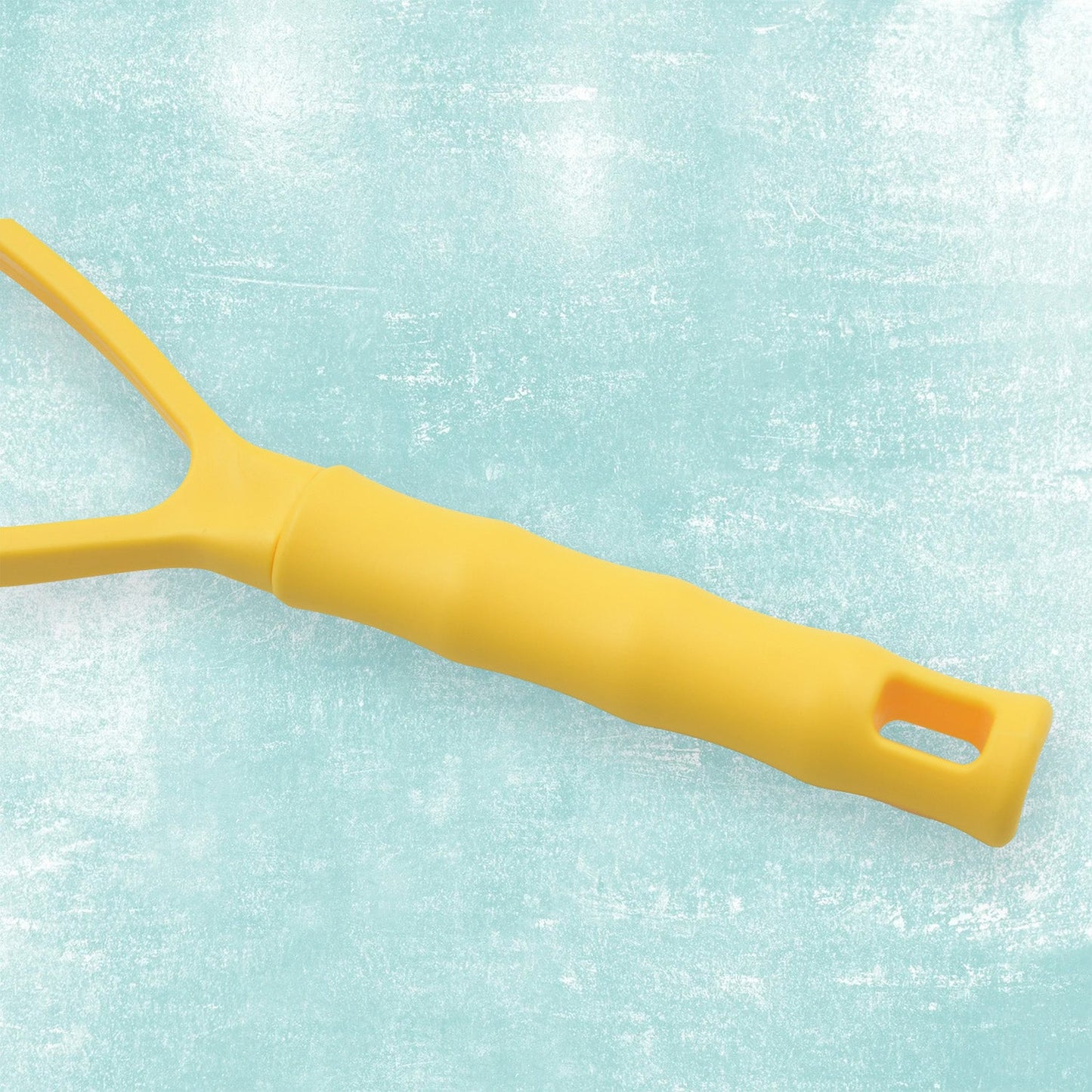 Heavy - Duty Kitchen Food Masher – 1 Pc with Comfortable Grip - Chestore