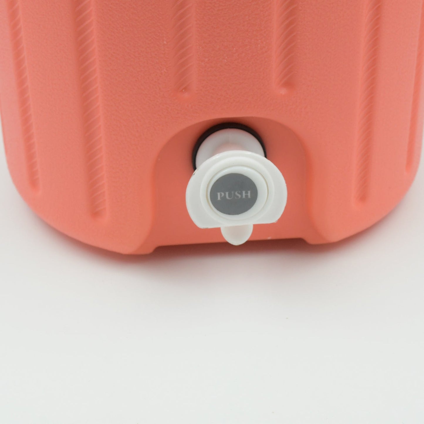 Insulated Plastic Water Rover Jug with Tap – Large Capacity Cool Water Storage (2500ml - 12000ml) - Chestore