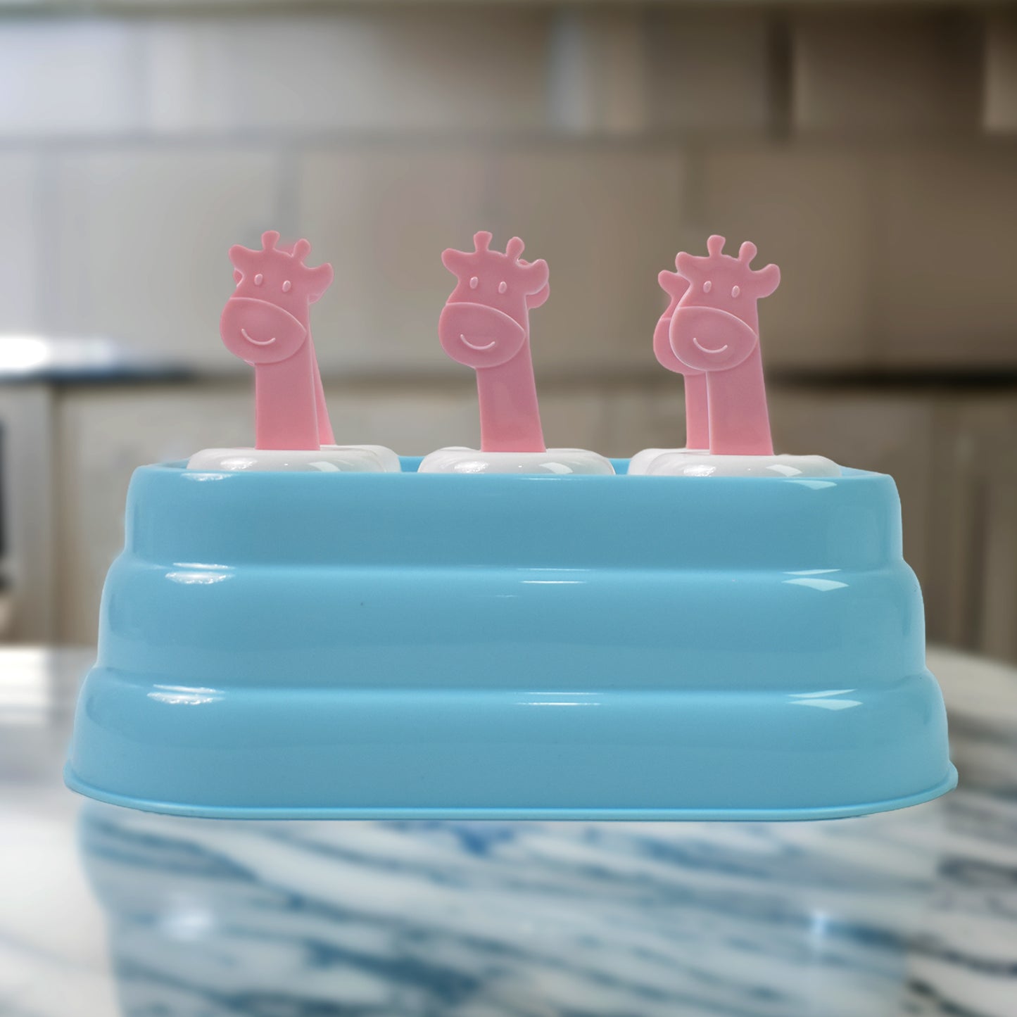 🦒 6-Cavity Giraffe-Shaped Popsicle Molds – Plastic (1 Pc)