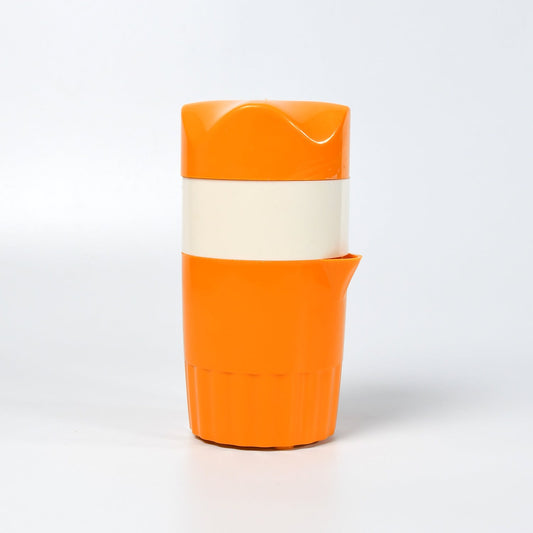 Manual Citrus Juicer – Handheld Fruit Press & Squeezer - Chestore