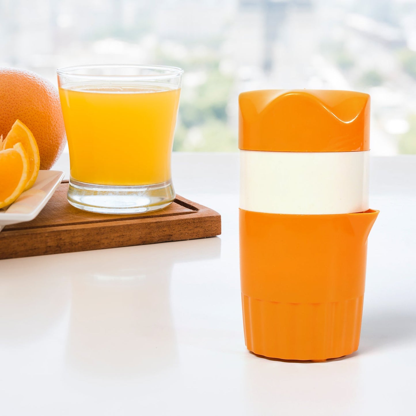 Manual Citrus Juicer – Handheld Fruit Press & Squeezer - Chestore