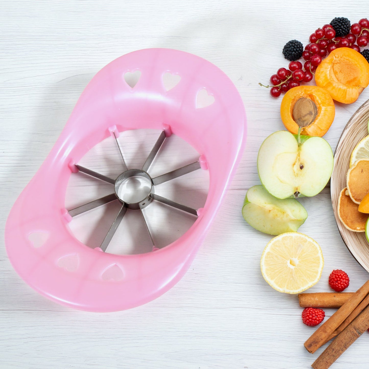 Multi - Purpose Apple Cutter – 8 - Blade Stainless Steel Fruit Slicer - Chestore