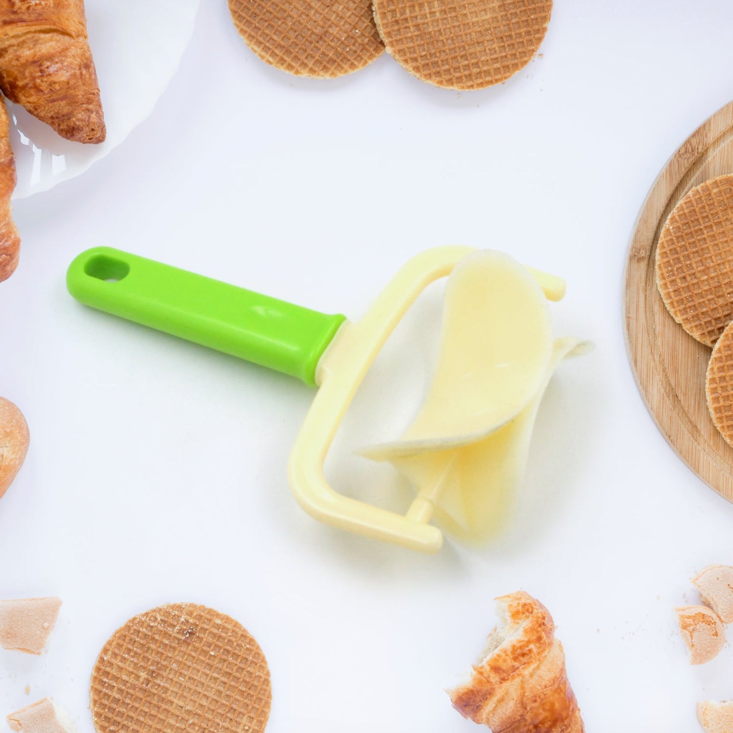 Plastic Round Roll Forming Cutter – Cake Ball Tongs & Puri Roller - Chestore