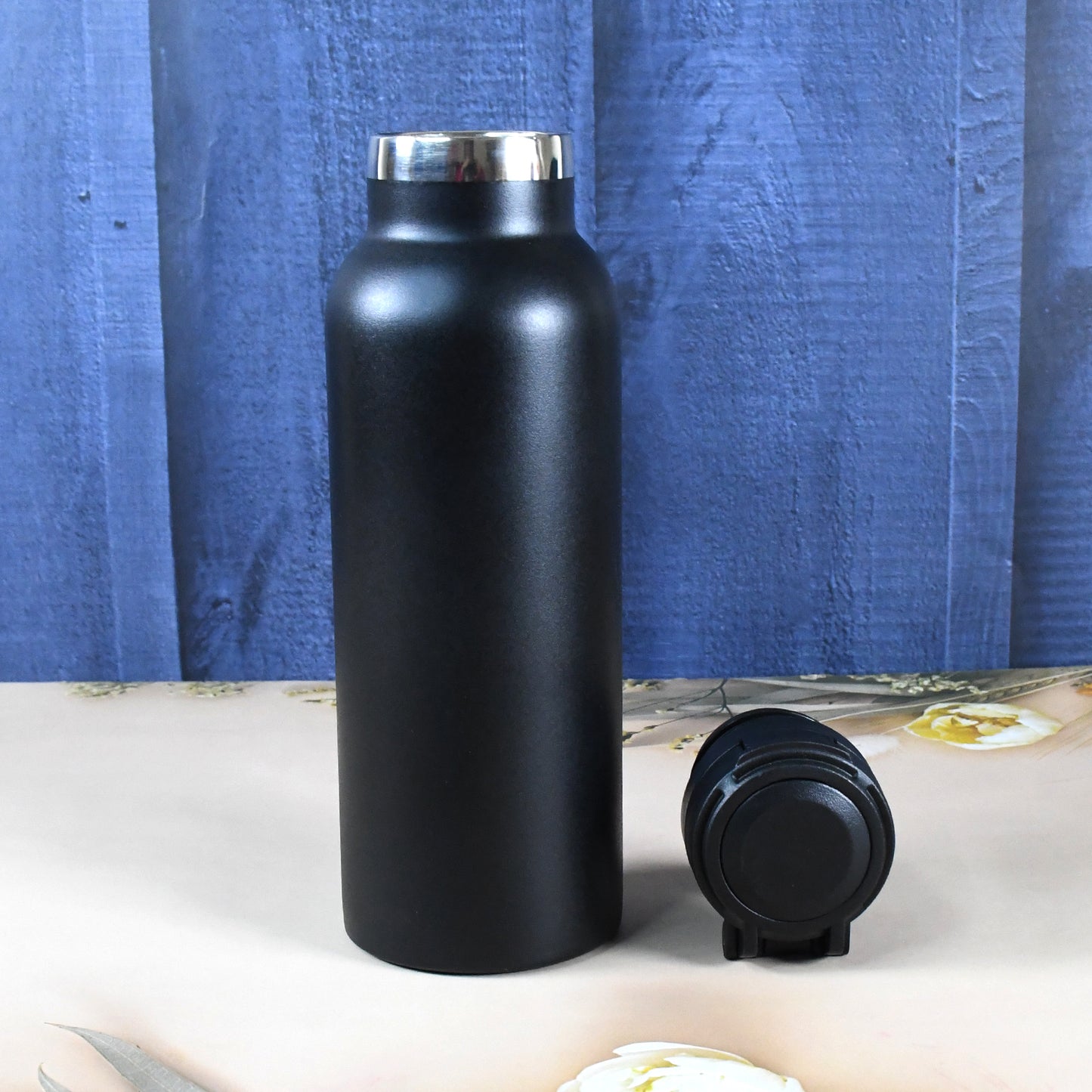 700ml Insulated Stainless Steel Water Bottle for Kids – Leakproof & BPA-Free